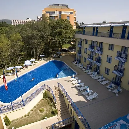 Blue Sky - & Parking Hotel 3*