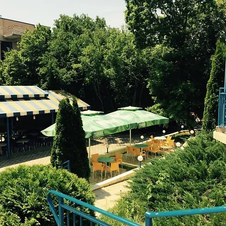 Blue Sky - & Parking Hotel 3*