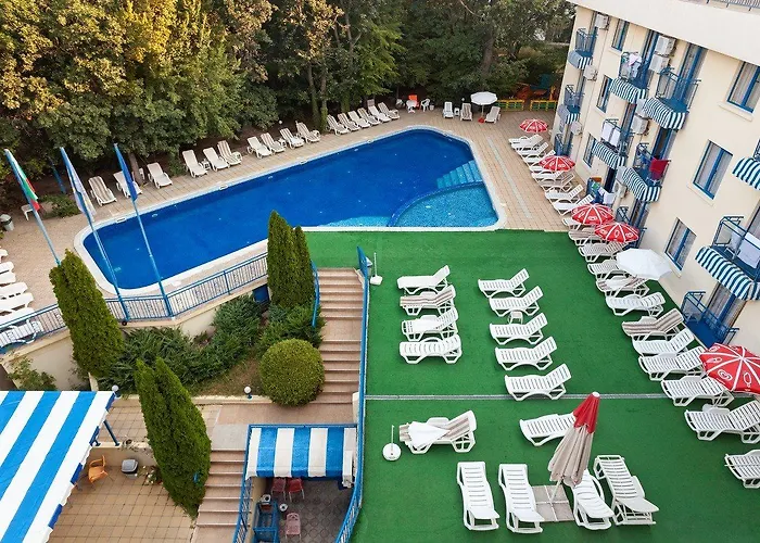 Blue Sky - & Parking Hotel 3*