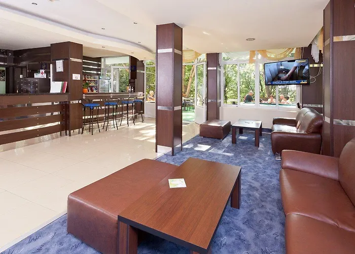 Blue Sky - & Parking Hotel Goldstrand