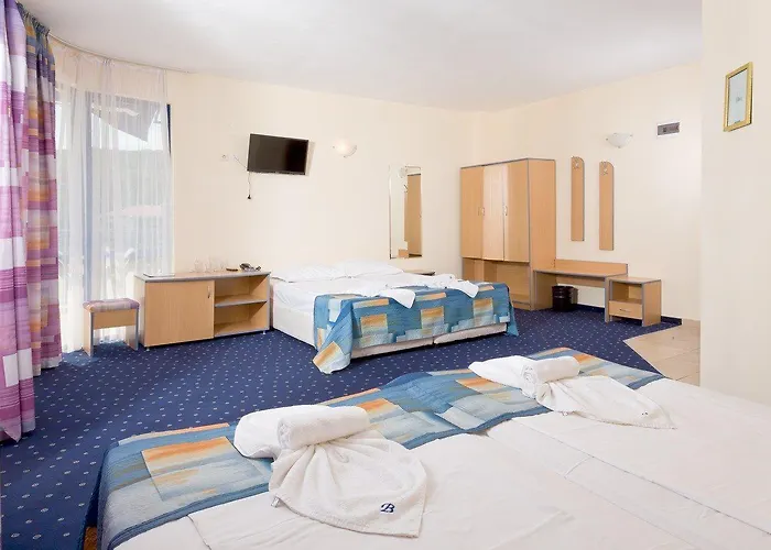 Blue Sky - & Parking Goldstrand