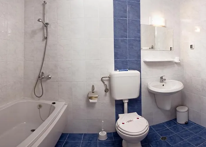 Blue Sky - & Parking 3* Goldstrand