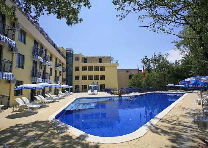 Blue Sky - & Parking Hotel Goldstrand