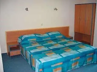 Blue Sky - & Parking Goldstrand