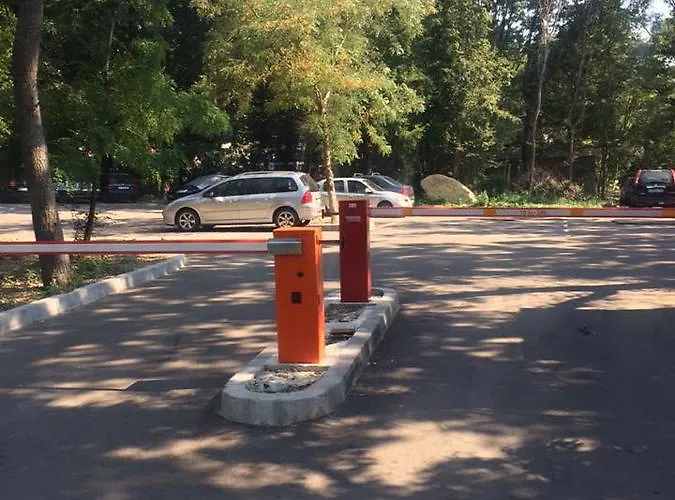 Blue Sky - & Parking Goldstrand