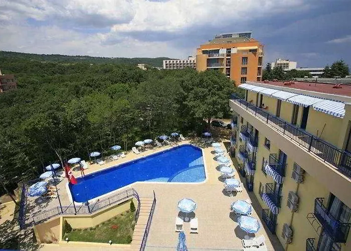 Blue Sky - & Parking 3* Golden Sands