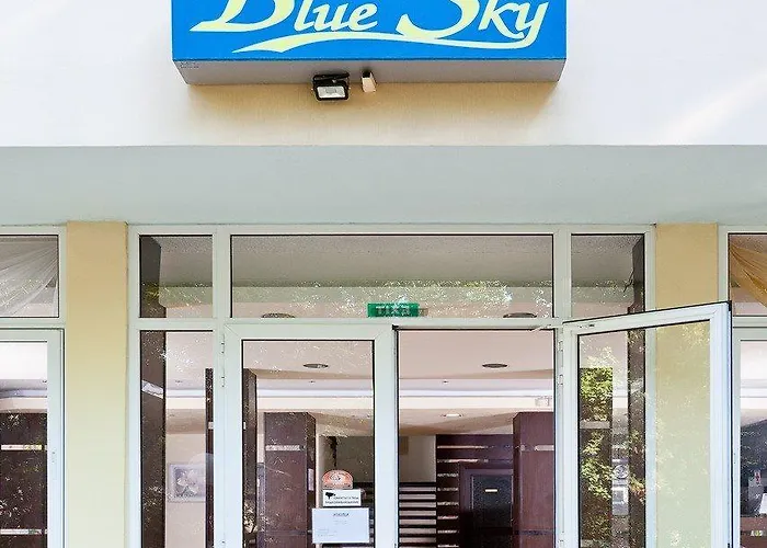 Blue Sky - & Parking Golden Sands